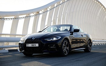 إيجار BMW 430i cabrio (أسود), 2023 في الشارقة