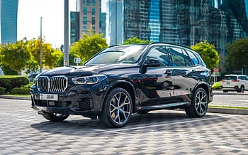 إيجار BMW X5 (أسود), 2023 في أبو ظبي