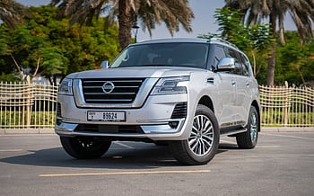 إيجار Nissan Patrol Platinum V6 (ابيض رمادي), 2021 في أبو ظبي
