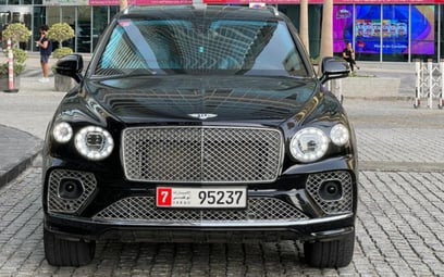 إيجار Bentley Bentayga (أسود), 2021 في دبي