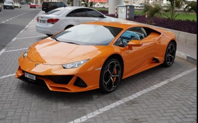 Lamborghini Huracan Evo (Оранжевый), 2019 для аренды в Дубай