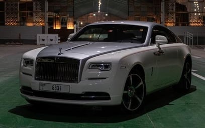 Rolls Royce Wraith (Белый), 2018