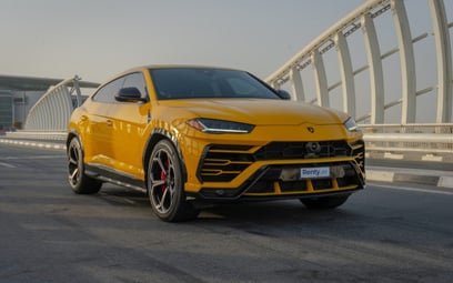 إيجار Lamborghini Urus (الأصفر), 2020 في أبو ظبي