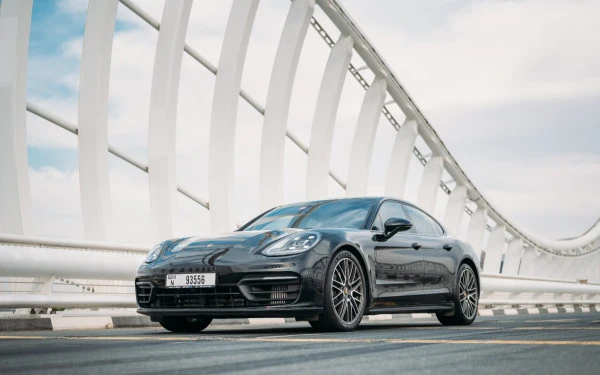 Porsche Panamera for rent in Abu Dhabi