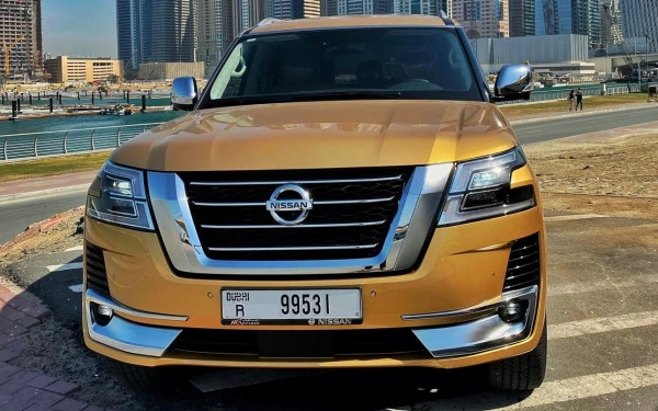 إيجار نيسان باترول V6 في دبي
