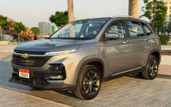Chevrolet Captiva in affitto a Abu Dhabi