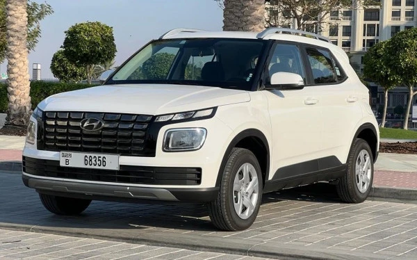 Hyundai Venue для аренды в Шарджа