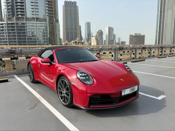 Porsche 911 / Carrera in affitto a Dubai