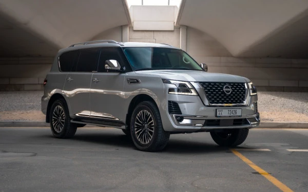 Nissan Patrol Platinum V6 in affitto a Abu Dhabi