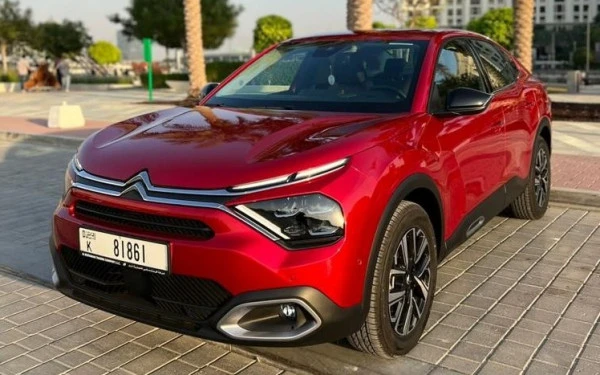إيجار سيتروين C4X شاين في الشارقة