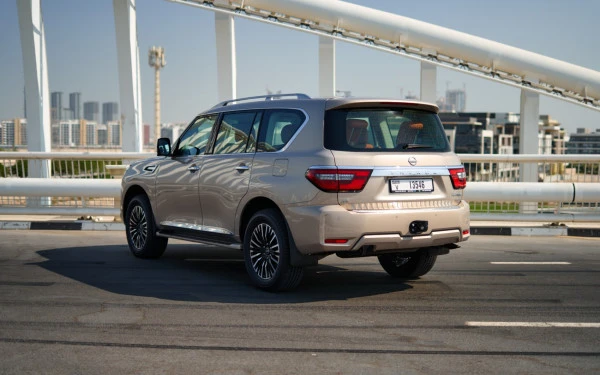Nissan Patrol V6 (Beige), 2024