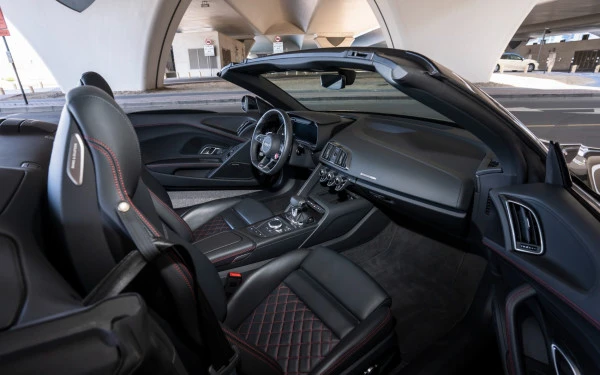 Audi R8 Spyder (Black), 2022