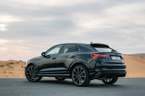 Audi RSQ3 (Black), 2023