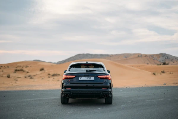 Audi RSQ3 (Black), 2023