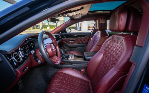 Bentley Flying Spur (Black), 2023