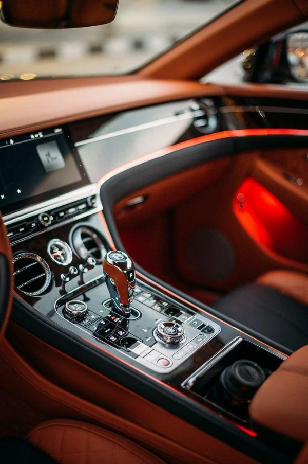 Bentley Continental GT (Negro), 2019