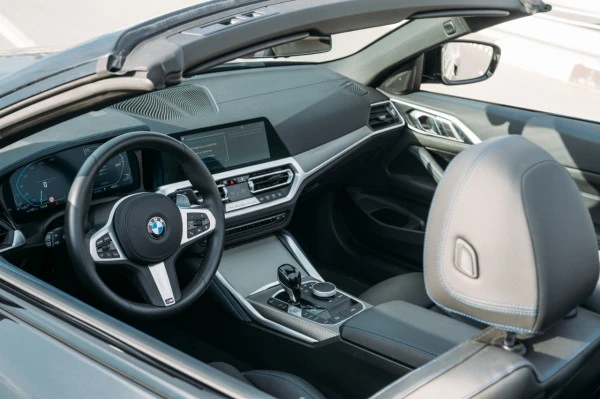 BMW 430i cabrio (Black), 2023