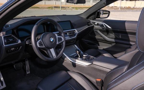BMW 430i cabrio (Black), 2023