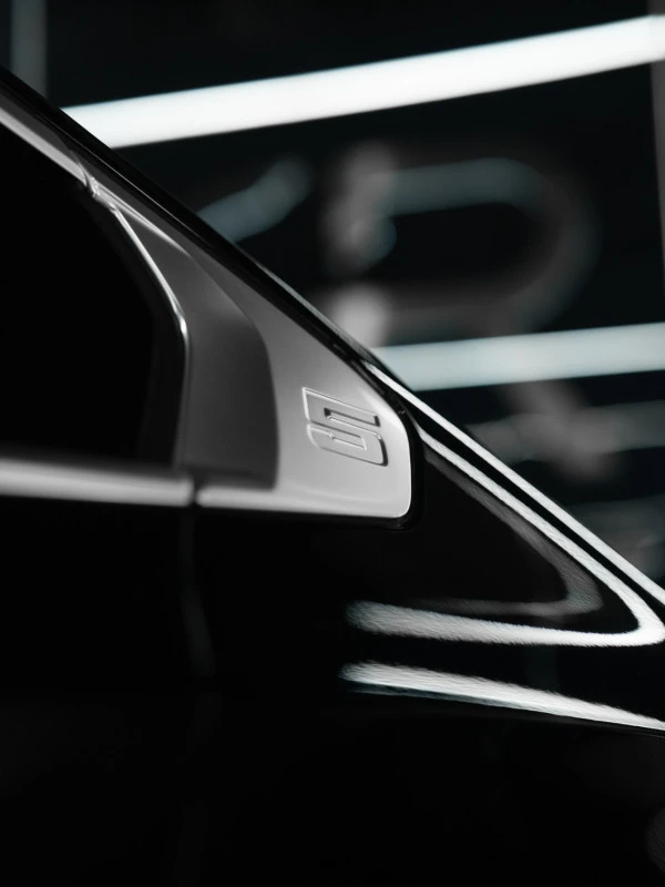 BMW 520i (Black), 2025
