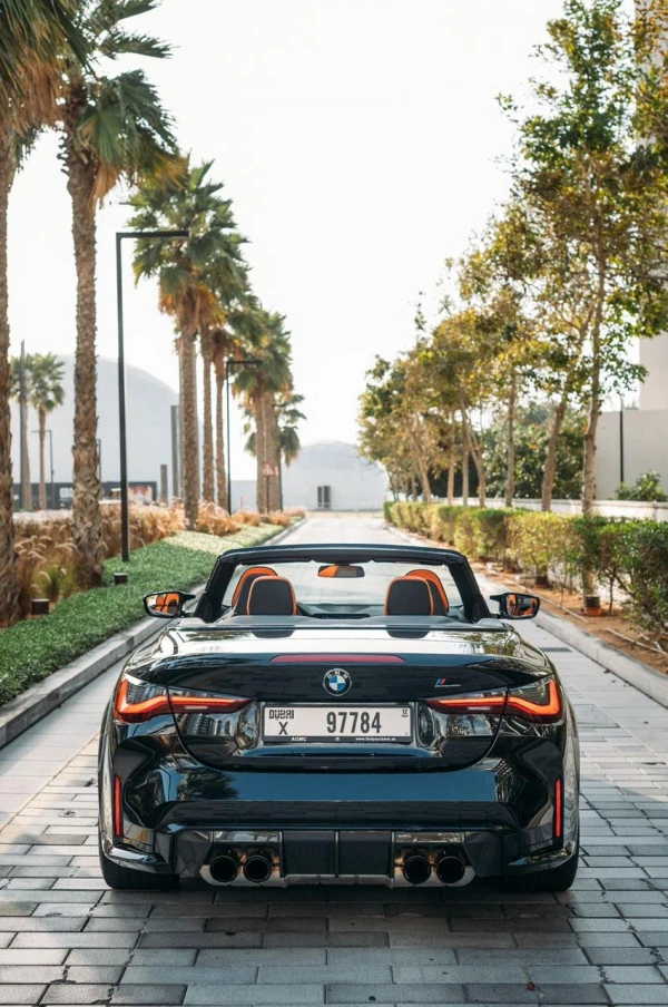 BMW 4M Sport Competition cabrio (Negro), 2022