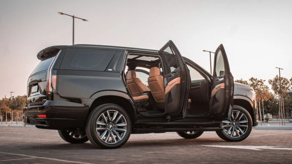 Cadillac Escalade (Nero), 2022