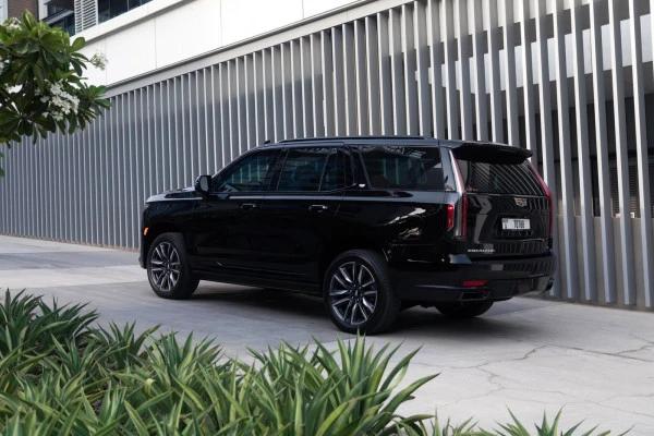 Cadillac Escalade (Schwarz), 2022