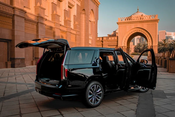 Cadillac Escalade (Nero), 2022