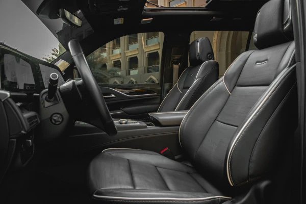 Cadillac Escalade (Nero), 2022