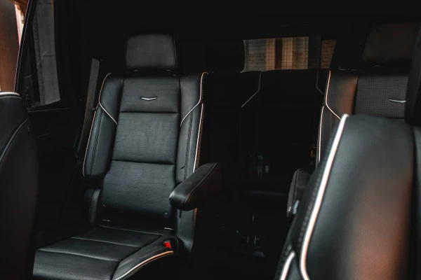 Cadillac Escalade (Nero), 2022