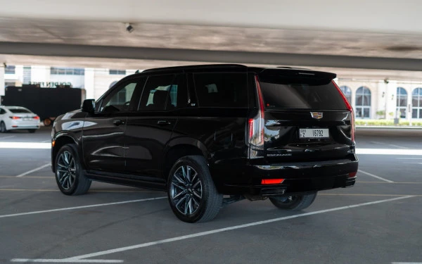 Cadillac Escalade (Schwarz), 2023