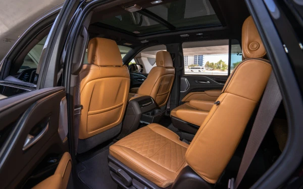 Cadillac Escalade (Schwarz), 2023