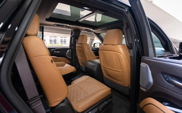 Cadillac Escalade (Schwarz), 2023