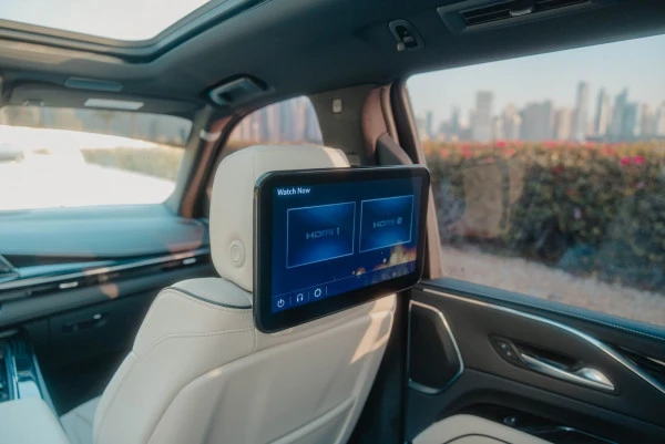 Cadillac Escalade (Schwarz), 2024