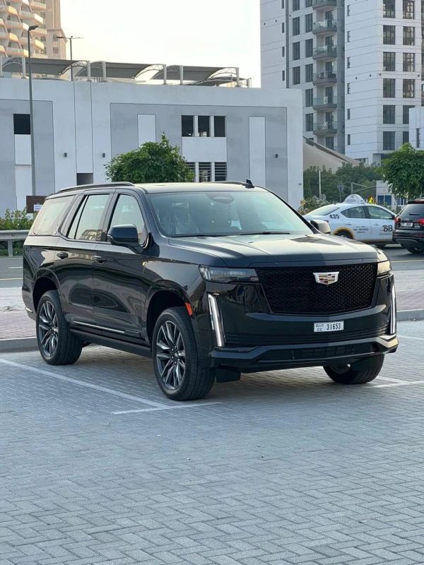 Cadillac Escalade (Schwarz), 2024