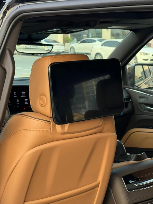 Cadillac Escalade (Schwarz), 2024