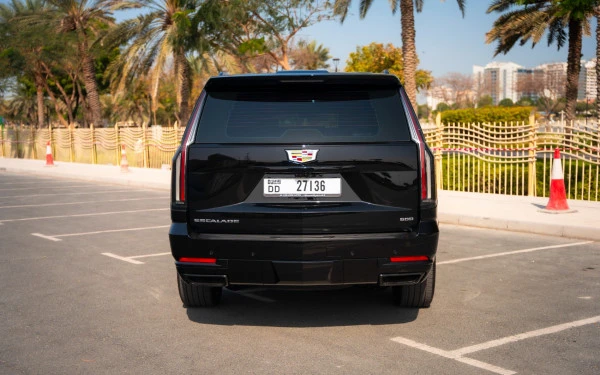 Cadillac Escalade (Nero), 2025