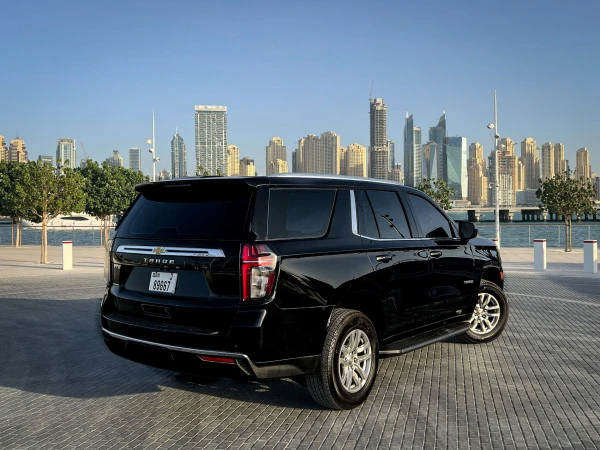 Chevrolet Tahoe (Negro), 2022