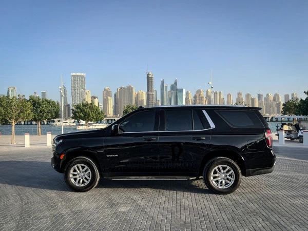 Chevrolet Tahoe (Negro), 2022