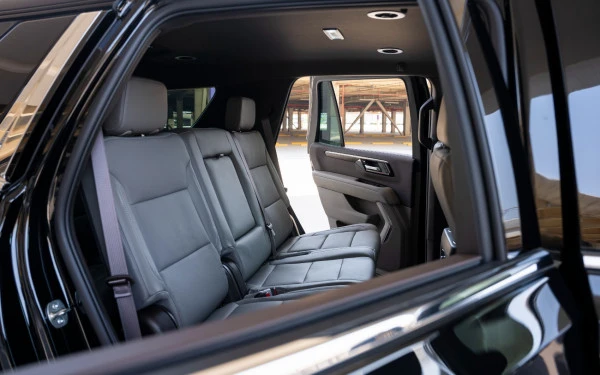 Chevrolet Tahoe (Black), 2025