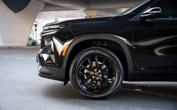 Chevrolet Traverse (Black), 2025