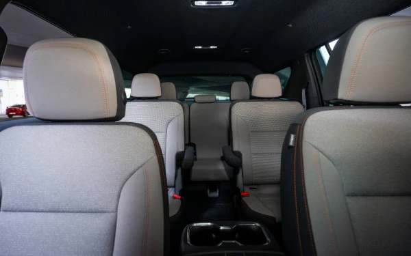 Chevrolet Traverse (Black), 2025