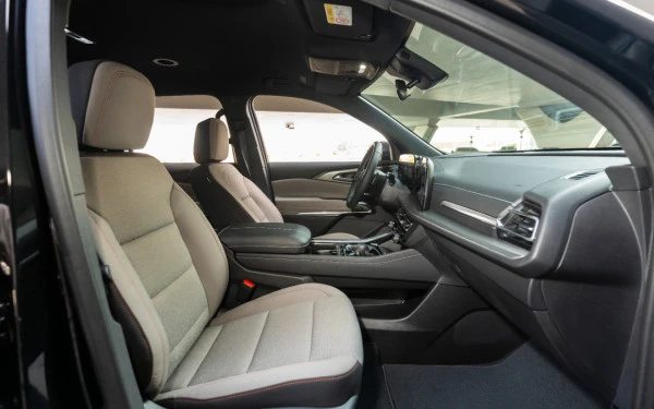 Chevrolet Traverse (Negro), 2025