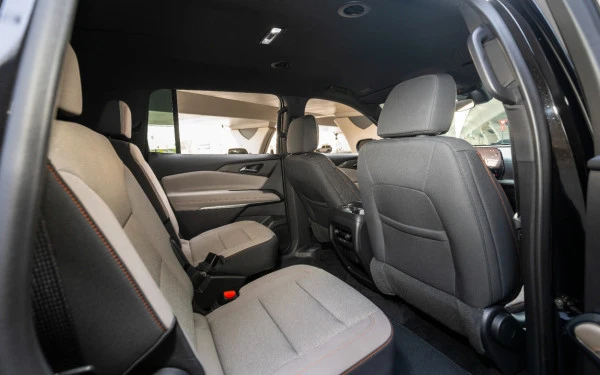 Chevrolet Traverse (Negro), 2025