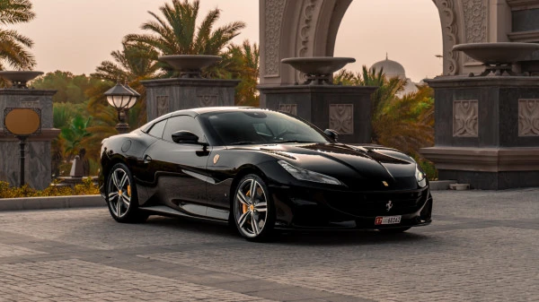 Ferrari Portofino Rosso (Noir), 2022