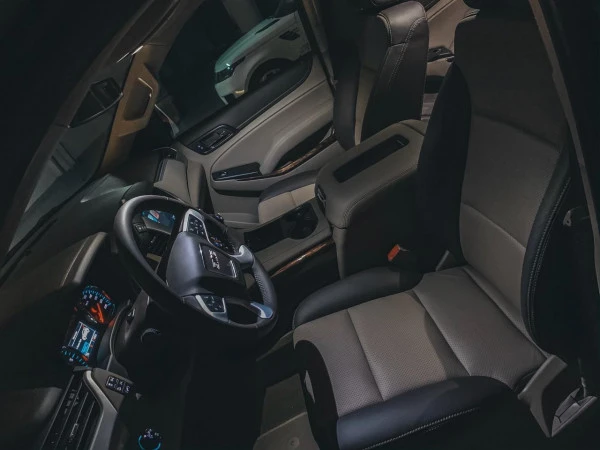 GMC Yukon (Negro), 2020
