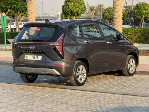 Hyundai Stargazer (Nero), 2025