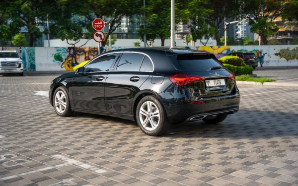 Mercedes A220 (Black), 2024