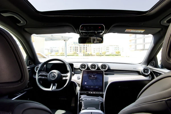 Mercedes C200 (Black), 2022