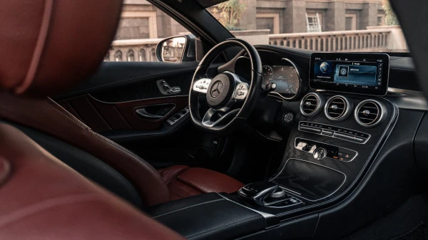 Mercedes C200 (Black), 2022
