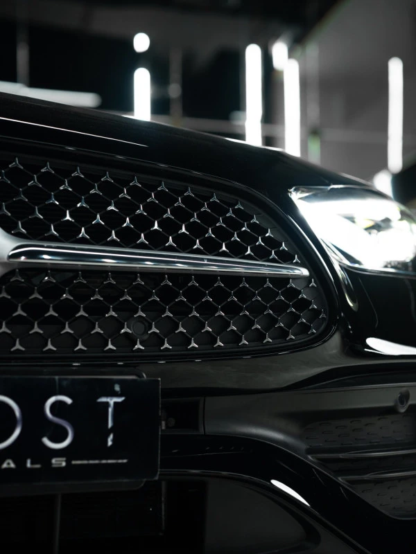 Mercedes C200 (Black), 2025